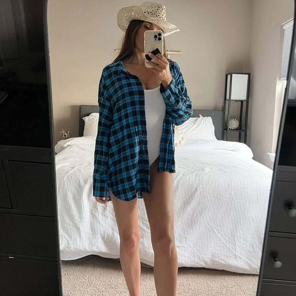Blue and black plaid button up - Picture 2 of 2